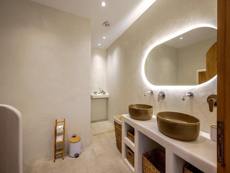 Euphoria Suites Spa image