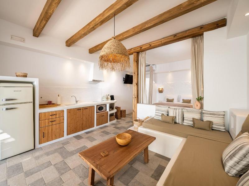 Euphoria Suites Spa image