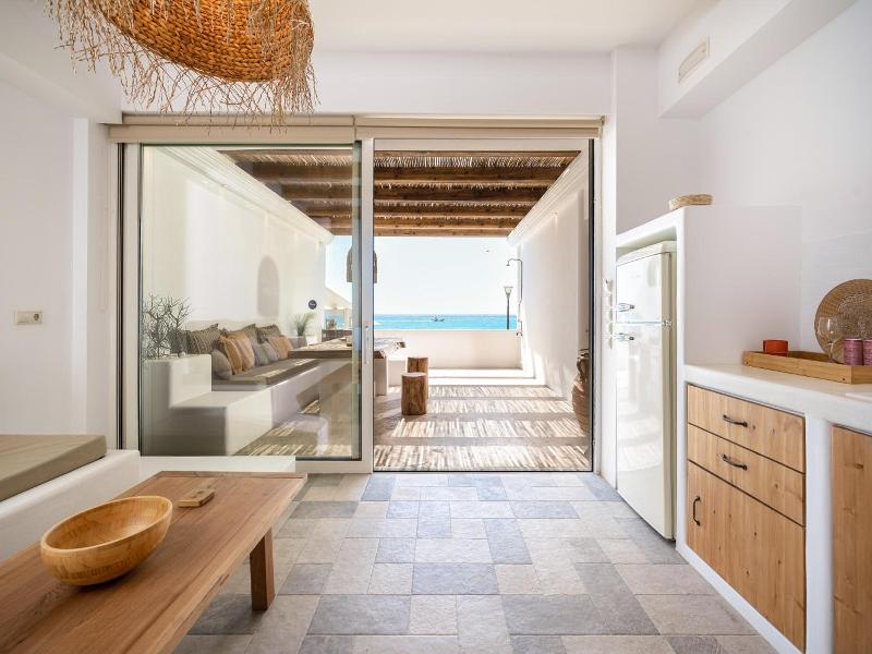 Euphoria Suites Spa image