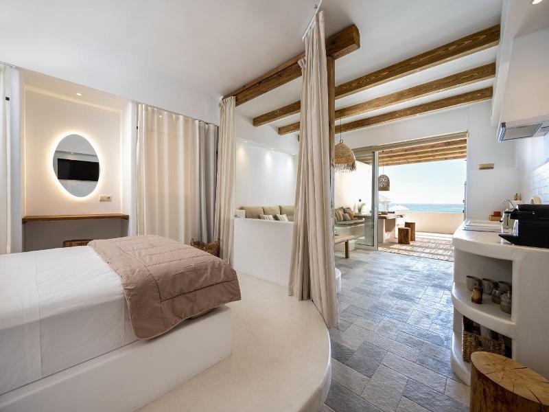Euphoria Suites Spa image