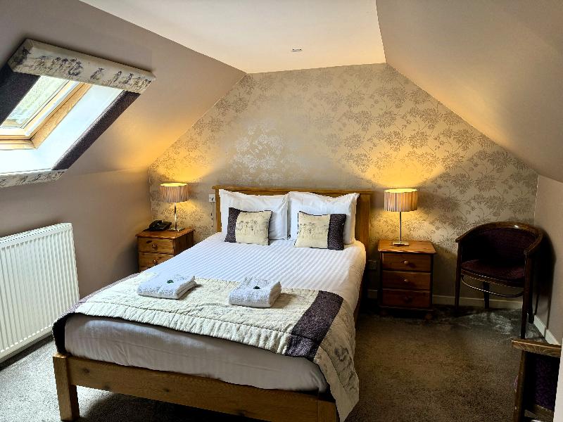 Glen Clova Hotel image