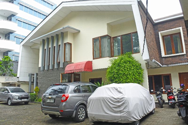 Jambuluwuk Mansion Adityawarman image