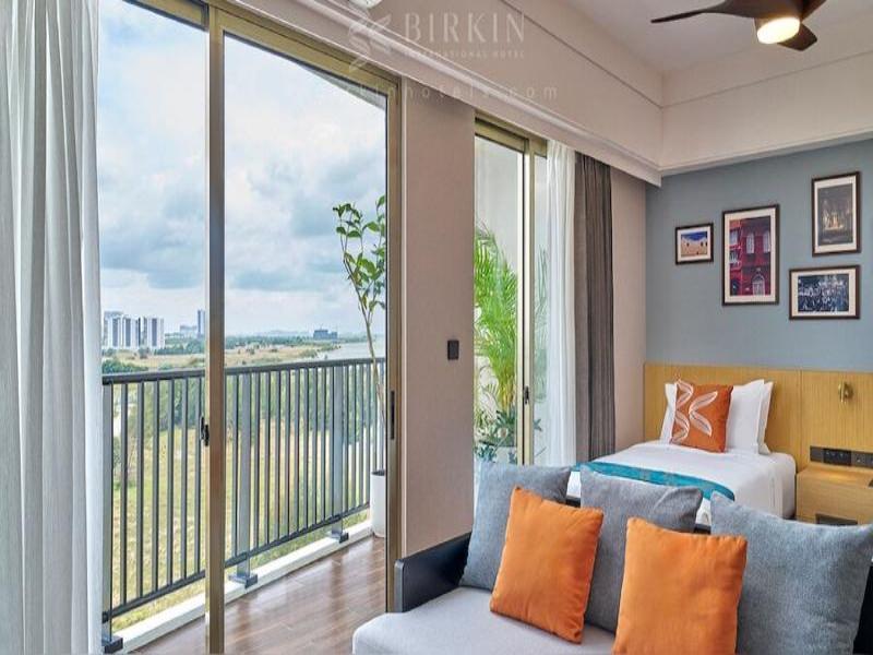 Birkin International Hotel image