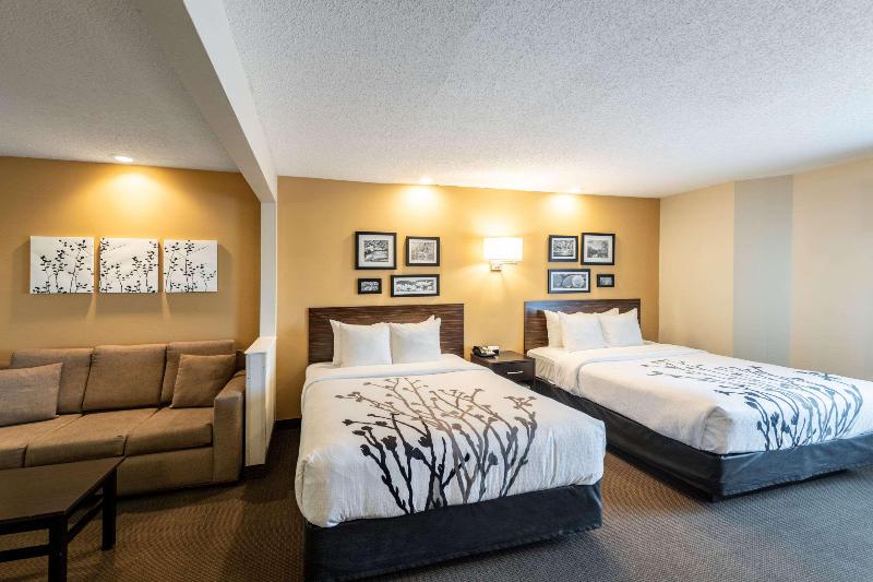 Sleep Inn & Suites Green Bay South image