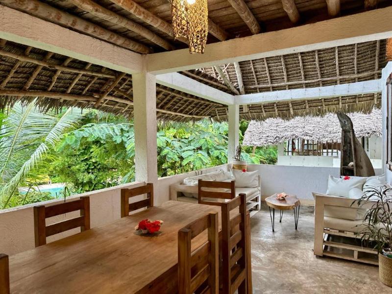 BREEZE RESIDENCE  image