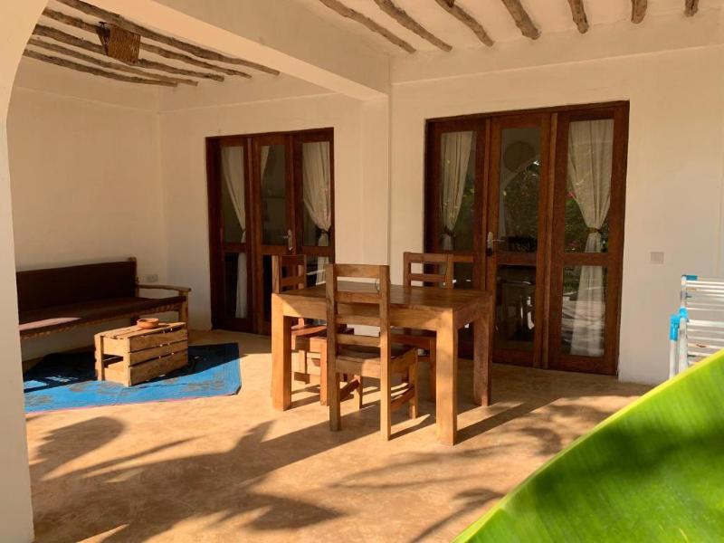 BREEZE RESIDENCE  image