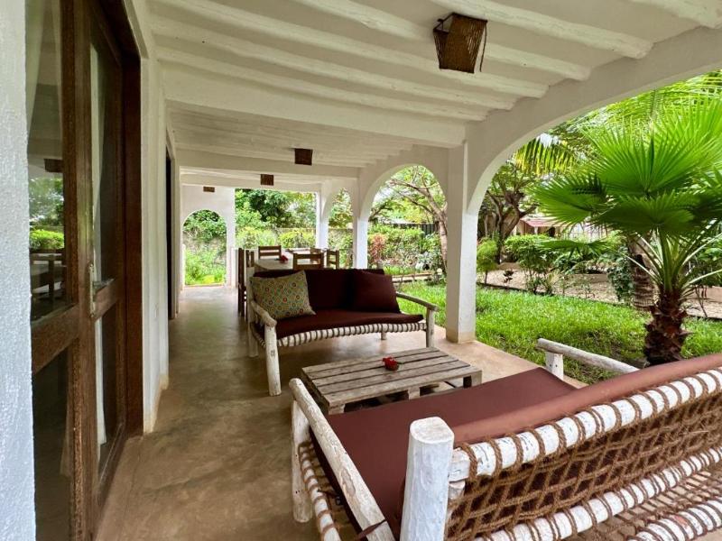 BREEZE RESIDENCE  image