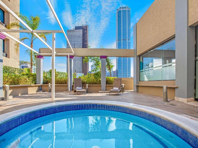 Chn Hotel Monterrey Centro Trademark By Wyndham image