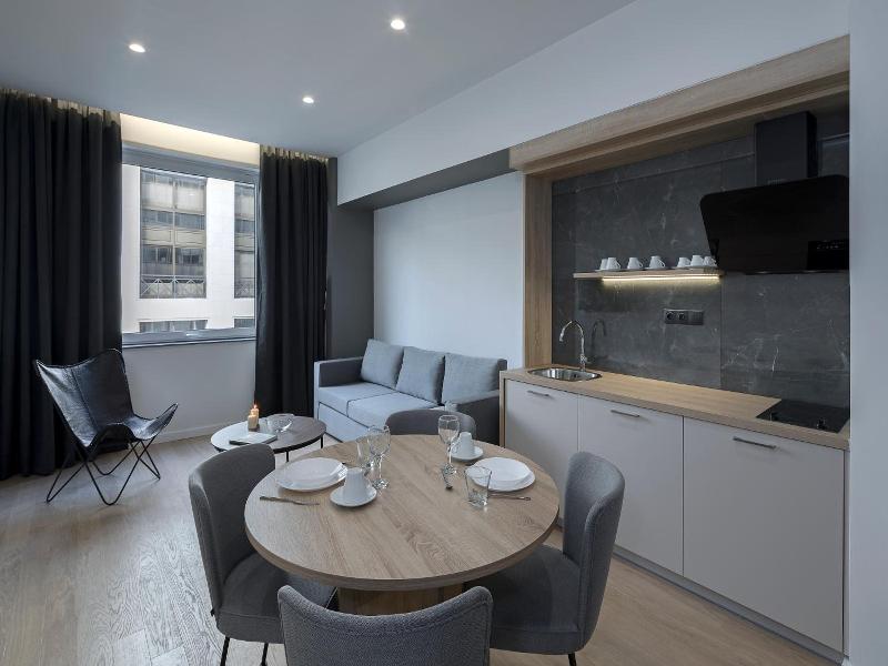 Philosofia Athens Suites image