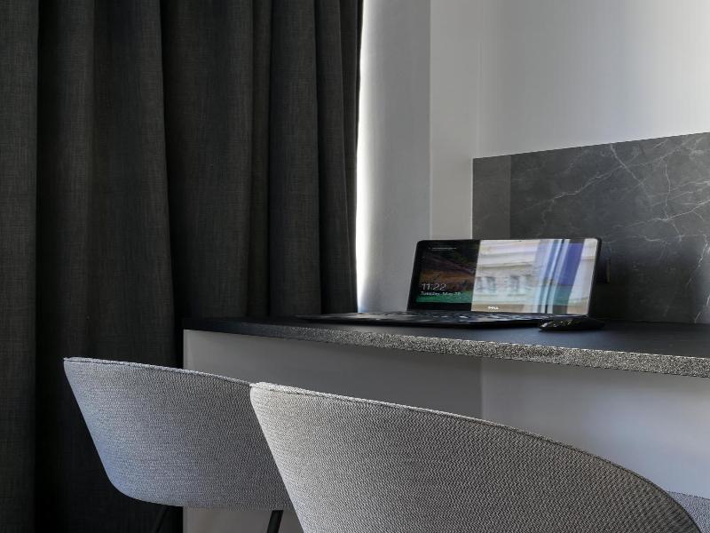 Philosofia Athens Suites image