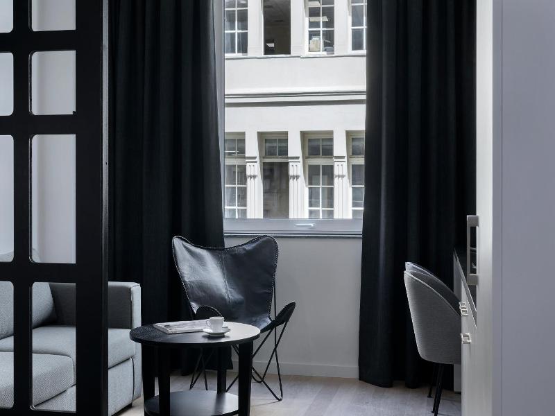 Philosofia Athens Suites image