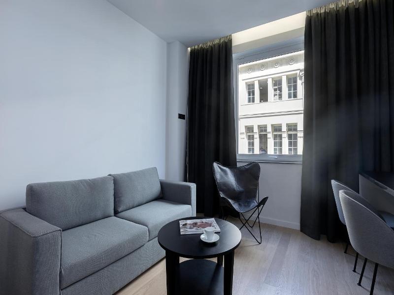 Philosofia Athens Suites image