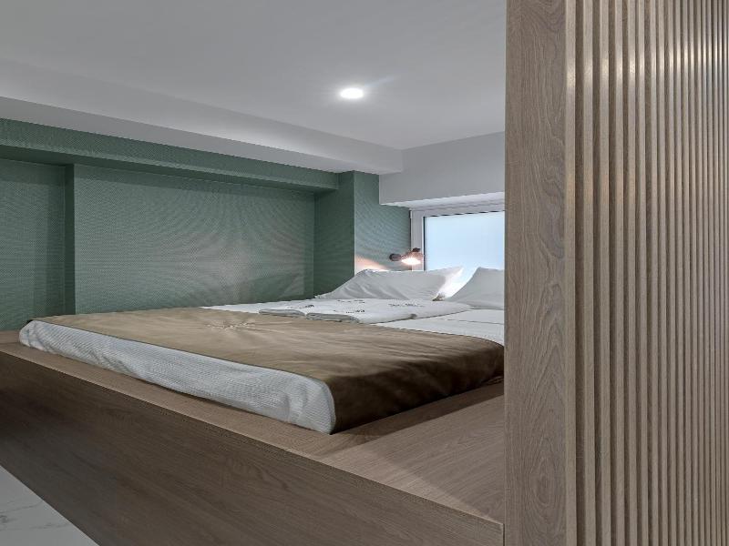 Philosofia Athens Suites image
