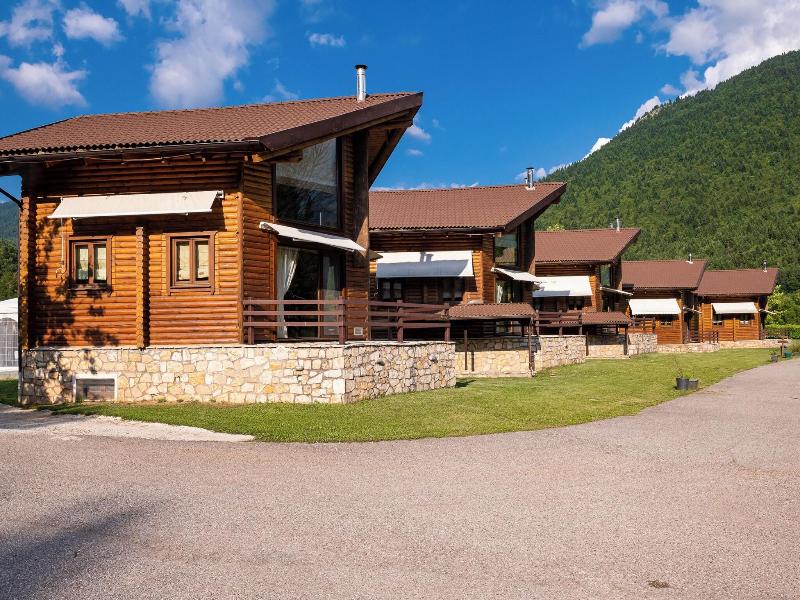 Natura Chalets