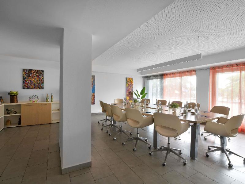 Pullman Kinshasa Grand Hotel image