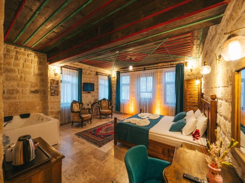 Cappatria Cave House image