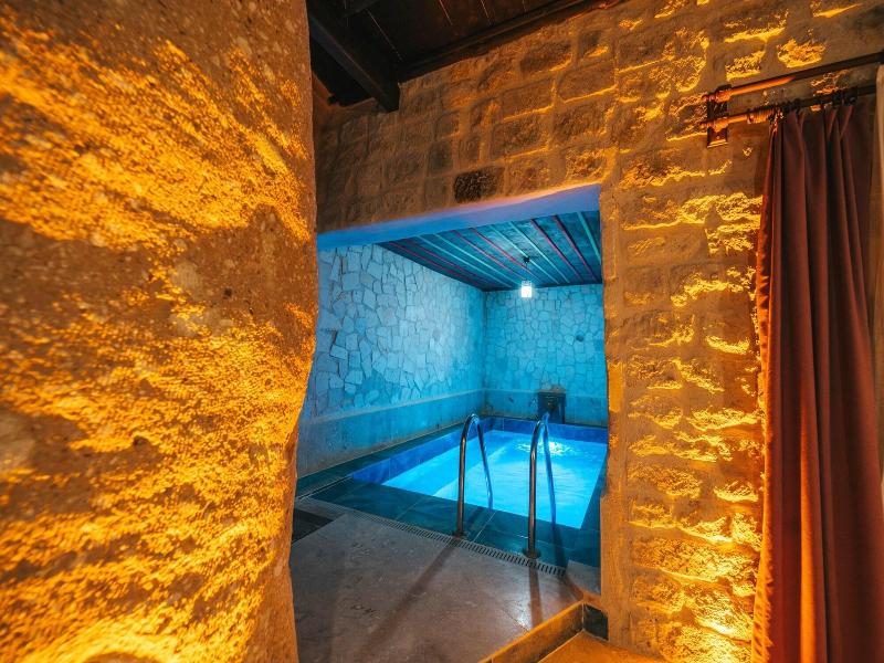 Cappatria Cave House image