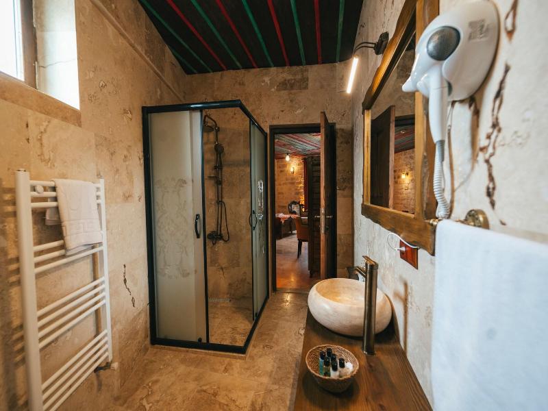 Cappatria Cave House image