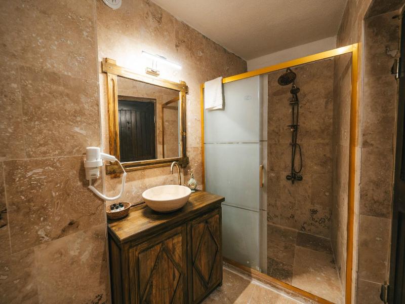 Cappatria Cave House image
