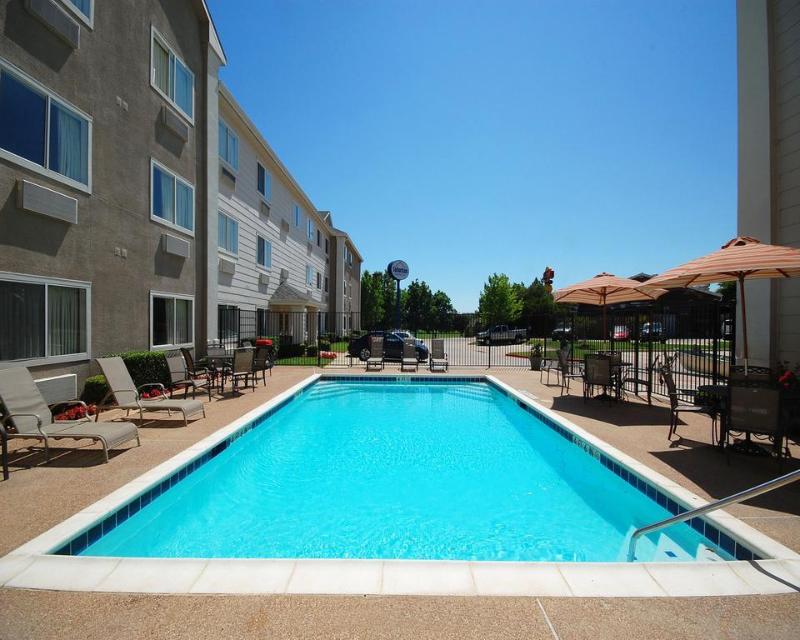 SUBURBAN EXTENDED STAY DFW AIRPORT NORTH