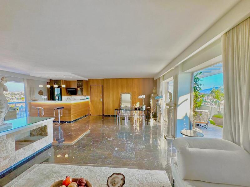 One 360 Skyline Athens Penthouses image