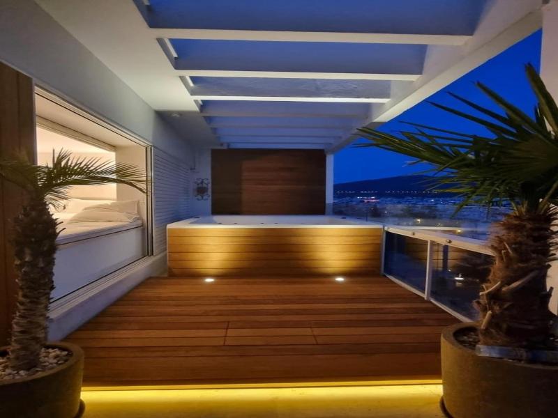 One 360 Skyline Athens Penthouses image