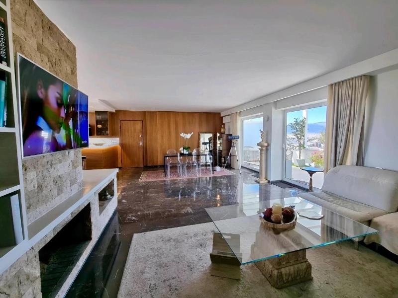 One 360 Skyline Athens Penthouses image
