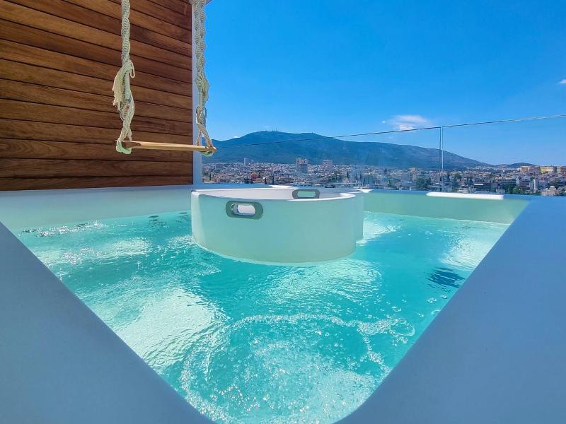 One 360 Skyline Athens Penthouses image