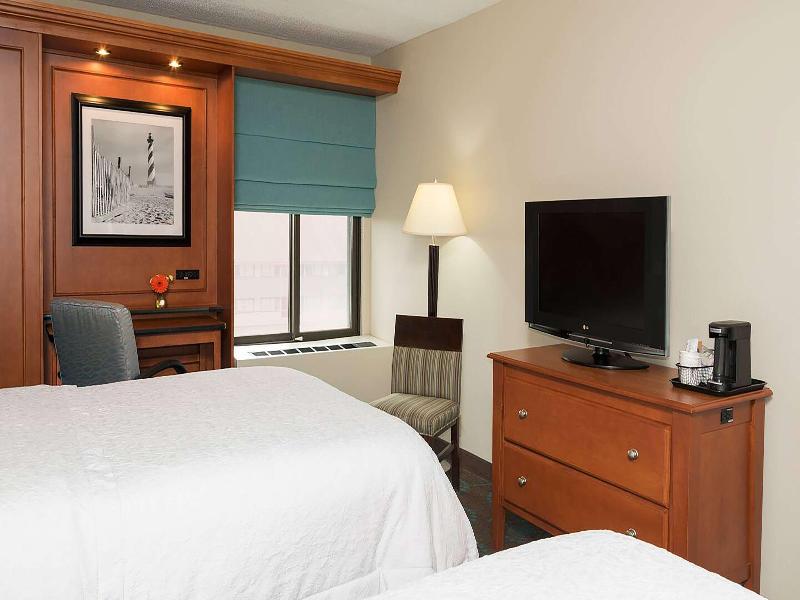 Larkspur Landing Ann Arbor image