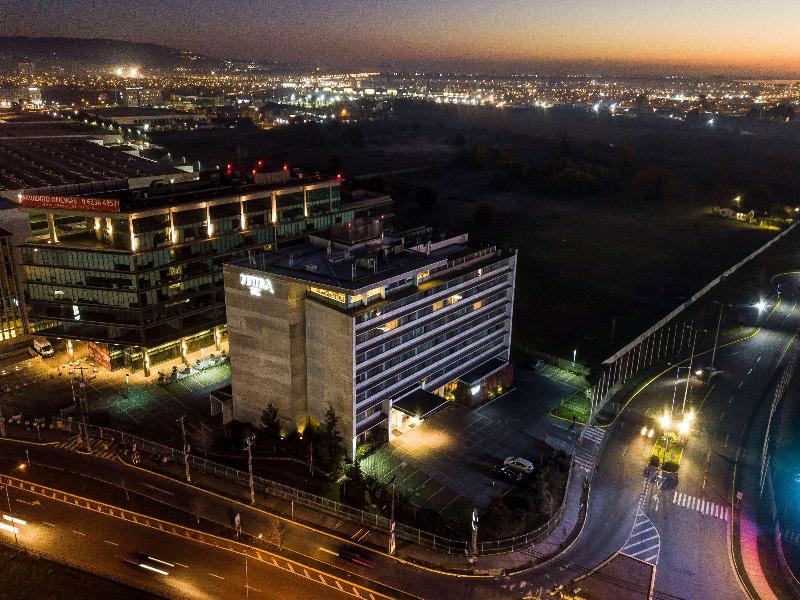 Wyndham Concepcion Pettra image