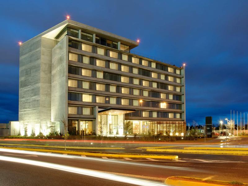 Wyndham Concepcion Pettra image