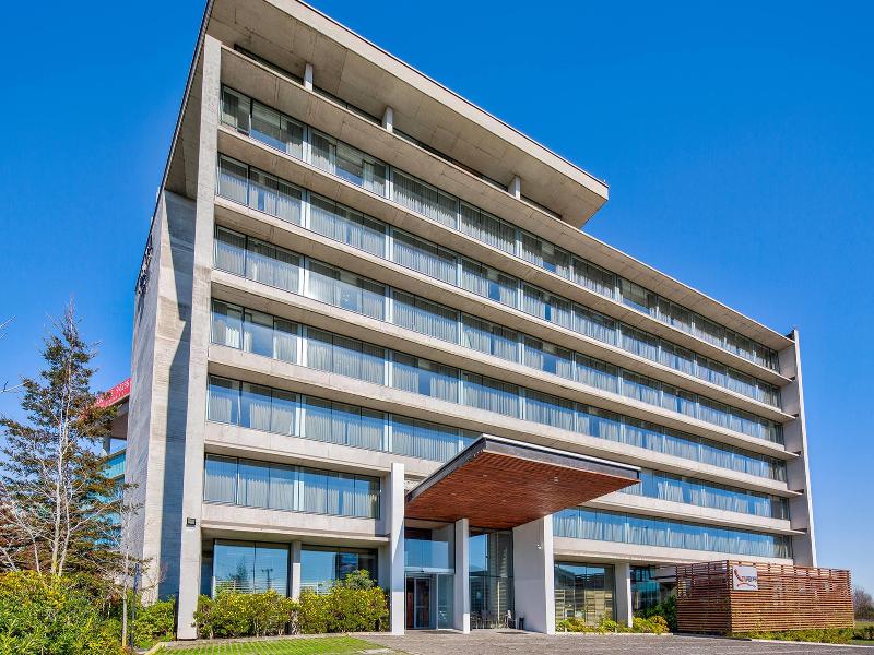 Wyndham Concepcion Pettra image