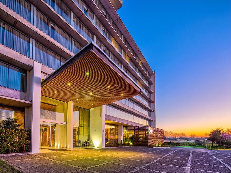 Wyndham Concepcion Pettra image