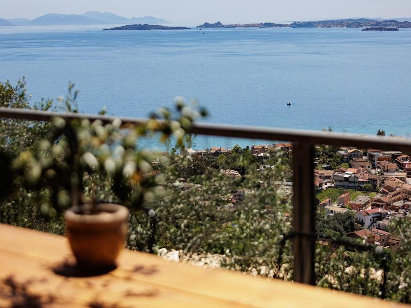 Greenstone Villa image