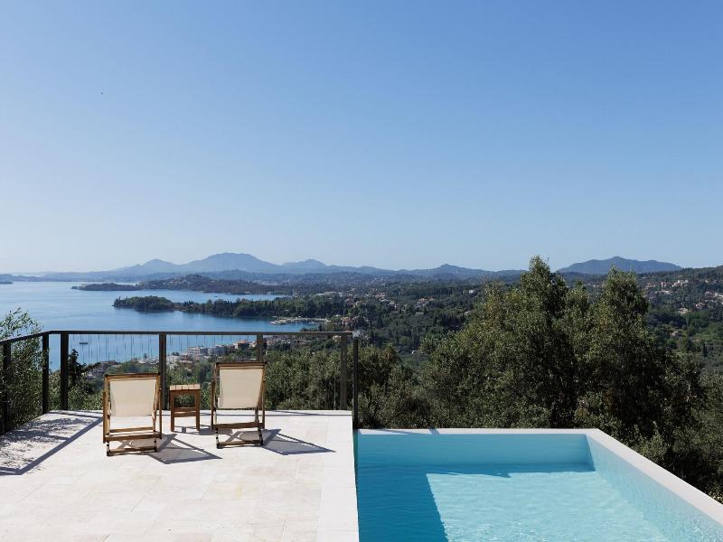 Greenstone Villa image