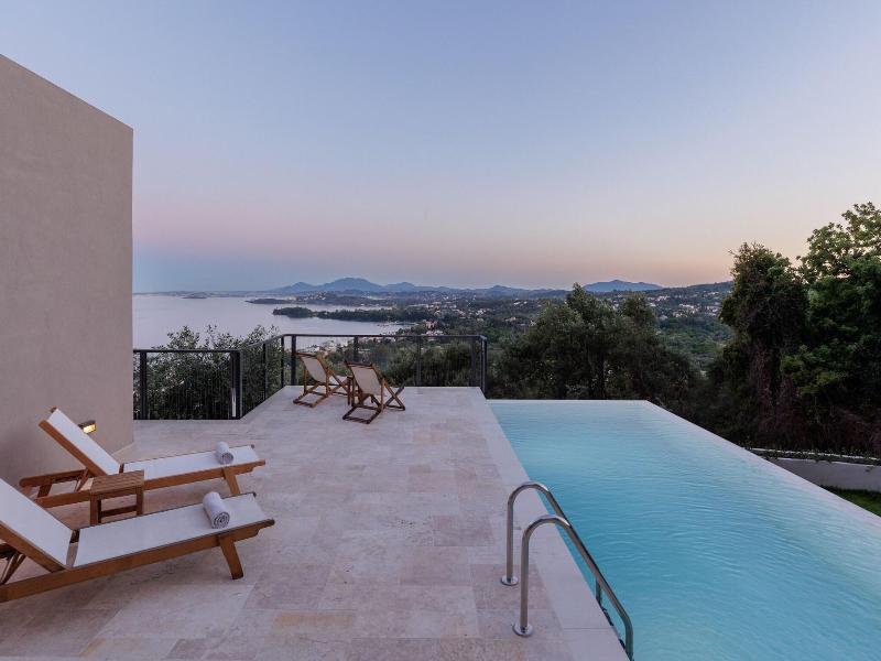 Greenstone Villa image