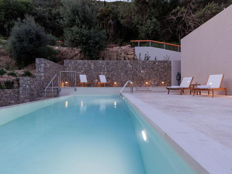 Greenstone Villa image