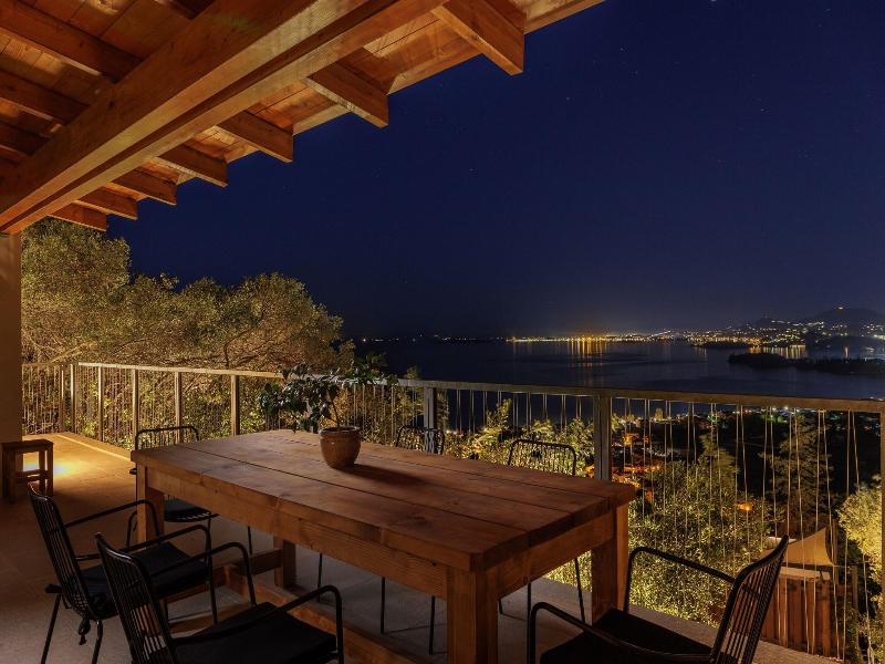 Greenstone Villa image