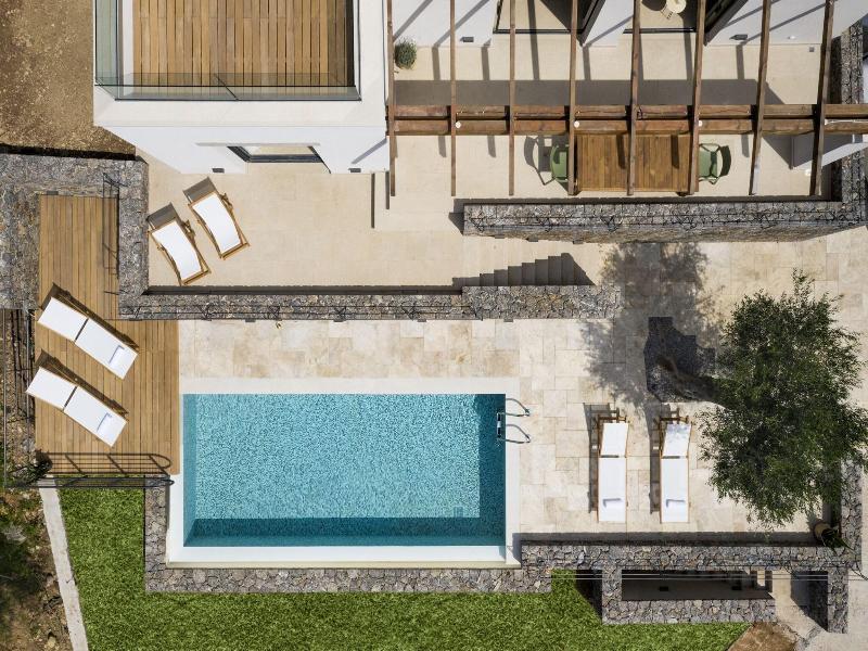 Greenstone Villa image