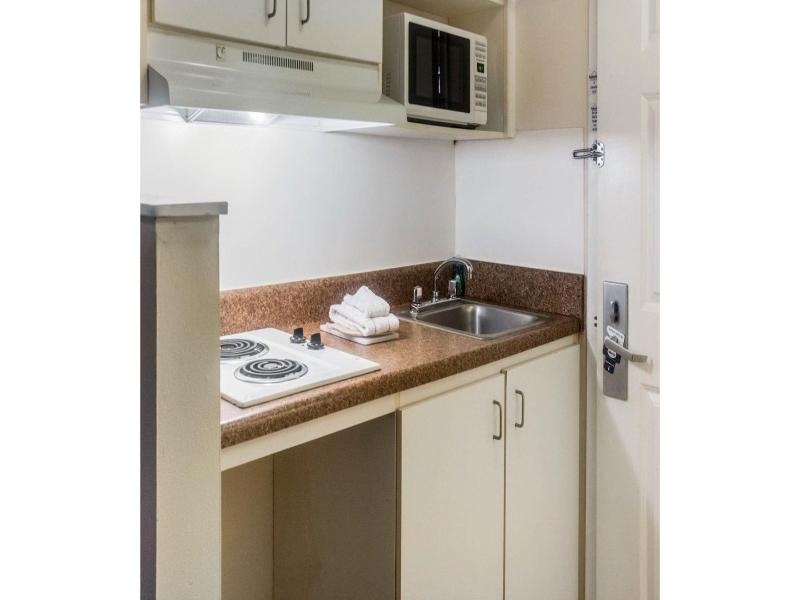Studio 6 Hampton, Va - Langley Afb Area image