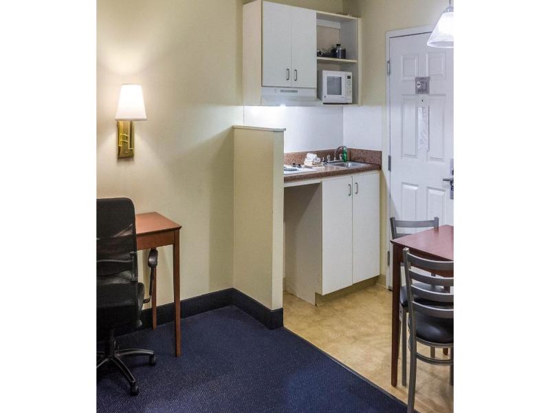 Studio 6 Hampton, Va - Langley Afb Area image