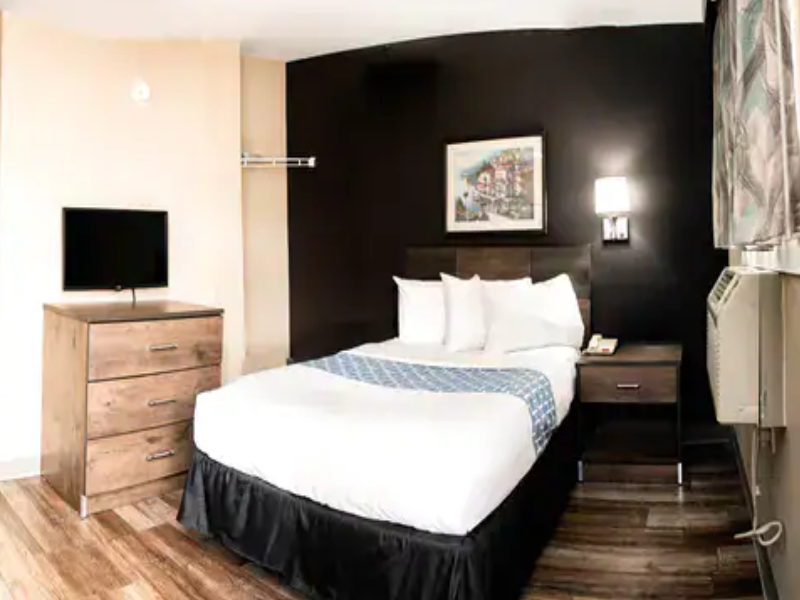 Suburban Extended Stay SE image