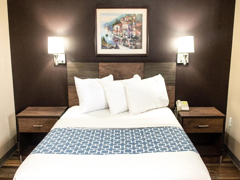 Suburban Extended Stay SE image