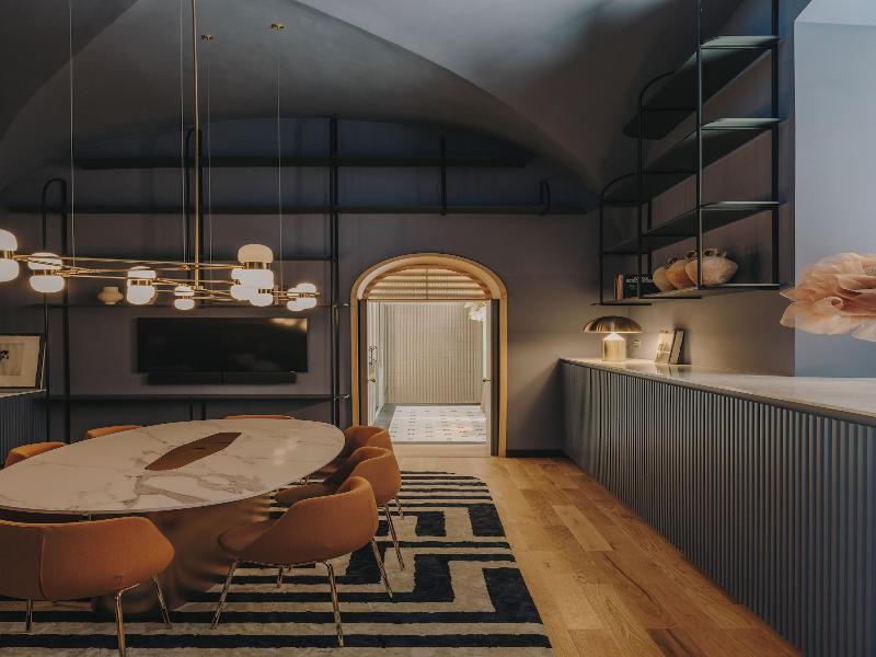 Hotel Palau Fugit image