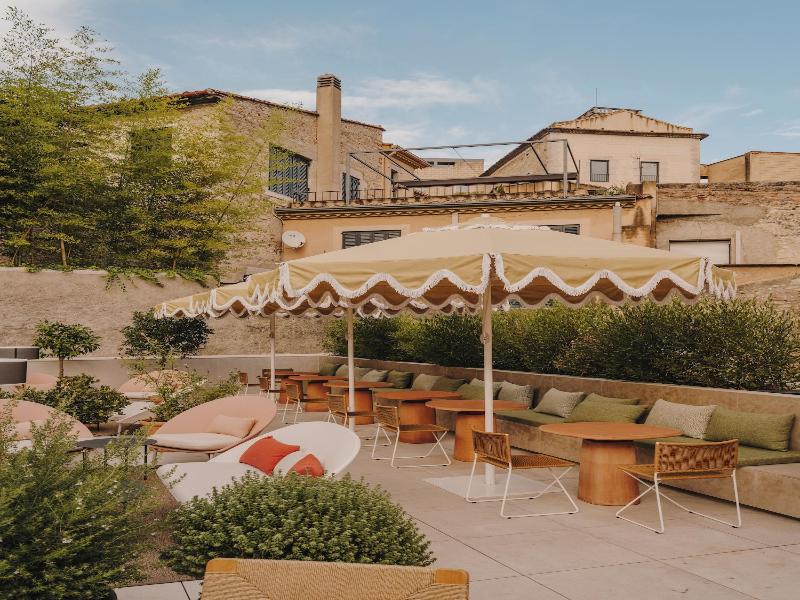 Hotel Palau Fugit image