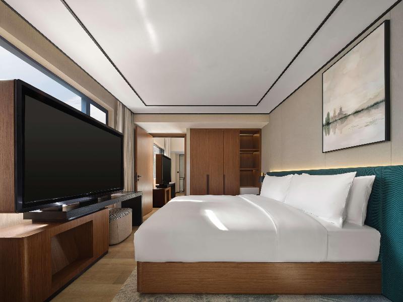 Hilton Garden Inn Hangzhou West Lake image