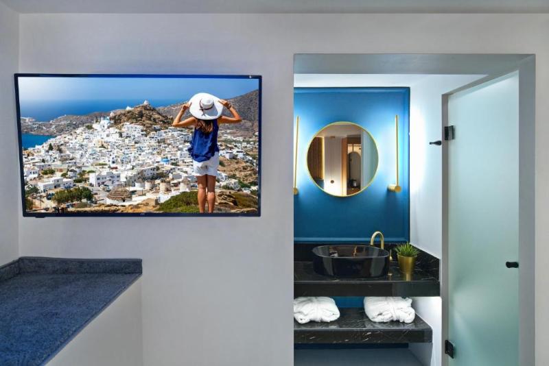 CityLuxe Suites & Rooms image