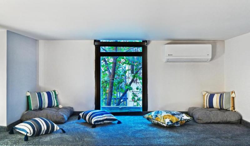 CityLuxe Suites & Rooms image