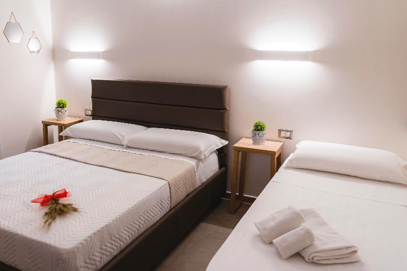 Art Boutique Rooms image