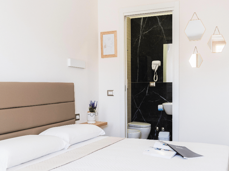 Art Boutique Rooms image